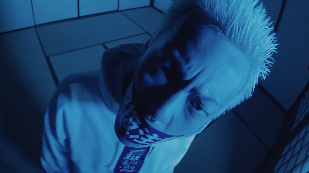 Ryugo Ishida「取扱注意」ミュージックビデオのワンシーン。