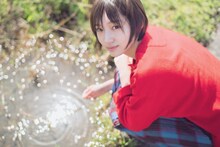 太田夢莉「青」掲載カット（撮影：前康輔）