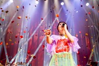 斉藤朱夏（撮影：Viola Kam［V'z Twinkle］）