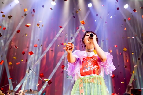 斉藤朱夏（撮影：Viola Kam［V'z Twinkle］）