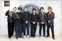 COLOR CREATIONと瀬戸大也選手。（撮影：鈴木恵）