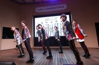 M!LK（撮影：笹森健一）