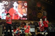 関ジャニ∞「関ジャニ∞ 47都道府県ツアー UPDATE」大阪・大阪松竹座公演の様子。(写真提供:INFINITY RECORDS & T-team, J Storm Inc.)
