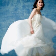 中山美穂「Neuf Neuf」通常盤ジャケット