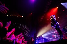 神山羊「ゆめみるこどもが目覚めたら」東京・EX THEATER ROPPONGI公演の様子。（撮影：鳥居洋介）