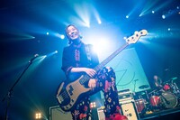 TOMOMI（SCANDAL）（撮影：ヤオタケシ）