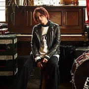 うたコンで山本彩が「365日の紙飛行機」リモート弾き語り、Juice=Juice自撮りライブも