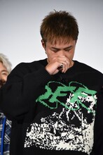 サプライズ登場した数原龍友。