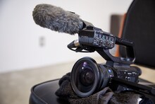 エリザベス宮地のビデオカメラ。