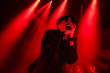 山中拓也（Vo, G / THE ORAL CIGARETTES）（Photo by Viola Kam［V’z Twinkle］）