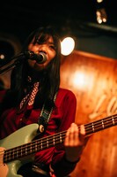 杉山沙織（No Buses）