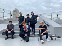 Jewelと「夢が夢じゃなくなる日まで」ミュージックビデオに出演したアスリート。