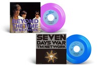 TM NETWORK「BEYOND THE TIME（メビウスの宇宙を越えて）」「SEVEN DAYS WAR」のジャケットと盤面。