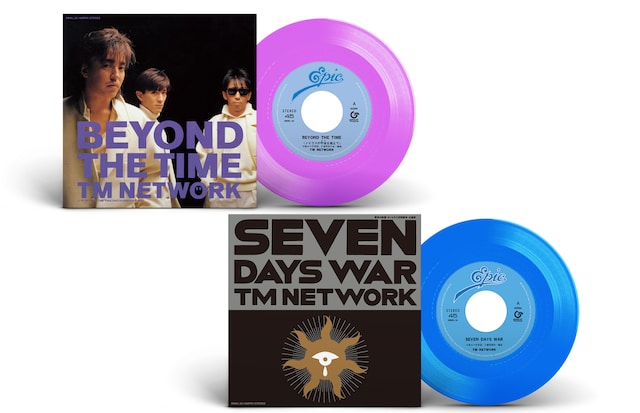 TM NETWORK「BEYOND THE TIME（メビウスの宇宙を越えて）」「SEVEN DAYS WAR」のジャケットと盤面。