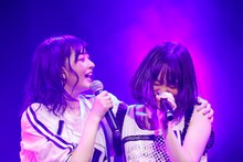 左から高井千帆、平瀬美里。（撮影：笹森健一）