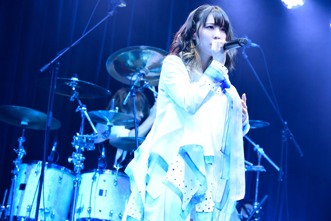 綾野ましろが2月にニューシングル、アニメ「ダーウィンズゲーム」EDテーマ