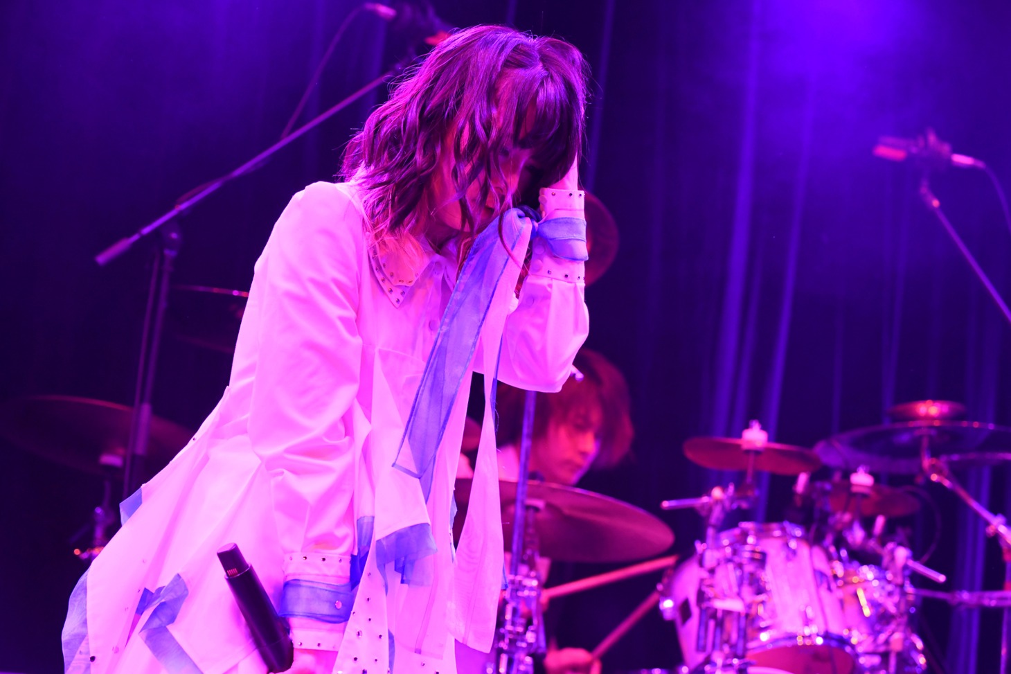 綾野ましろ（Photo by Makiko Takada）
