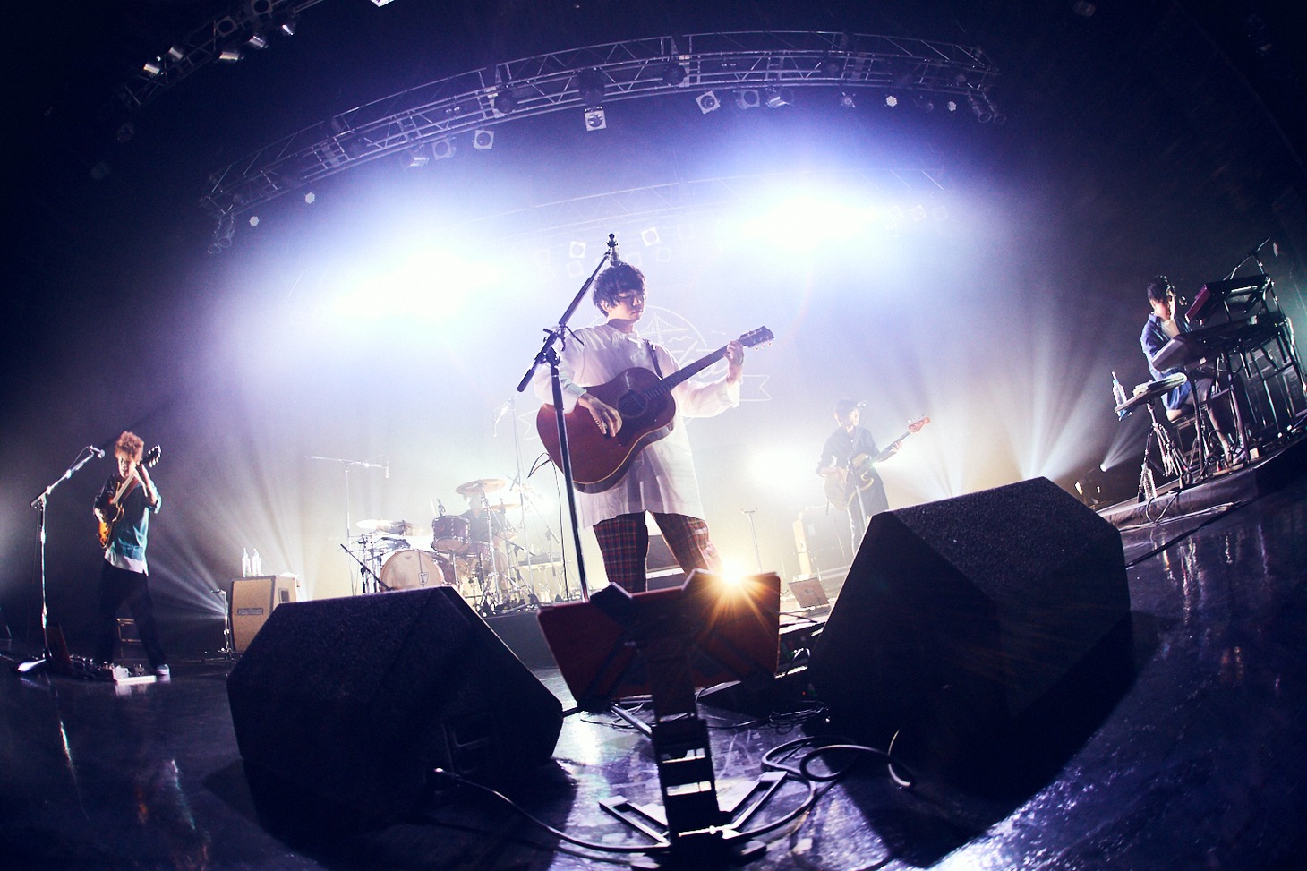 sumika「sumika Live Tour 2019 -Wonder Bridge-」11月18日の愛知・Zepp Nagoya公演の様子。（撮影：後藤壮太郎）