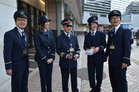 「夢の相鉄全線一筆書きツアー」の様子。(c)テレビ朝日