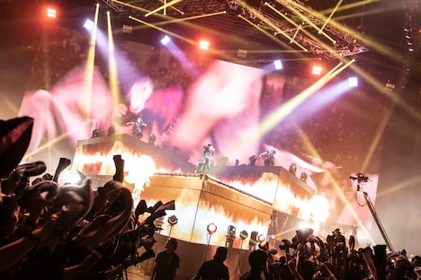 BABYMETAL「METAL GALAXY WORLD TOUR IN JAPAN」11月17日公演の様子。（Photo by Taku Fujii）