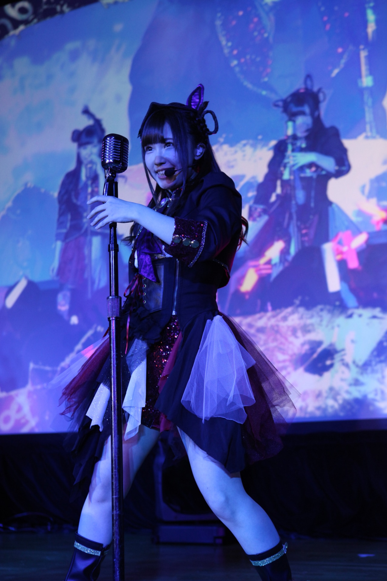鈴木愛奈