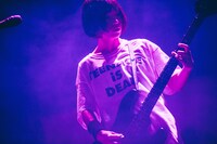 アユニ・D（Vo, B / PEDRO）（Photo by Kana Tarumi）