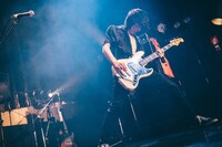 赤坂真之介（B / 2）（Photo by Kana Tarumi）