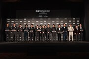 「GQ MEN OF THE YEAR 2019 授賞式・記者会見」の様子。右端が霜降り明星。