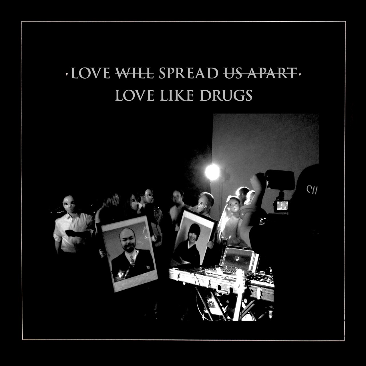 LOVE SPREAD「LOVE LIKE DRUGS」配信ジャケット