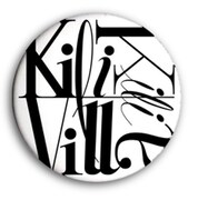 前売り券購入者特典のKiliKiliVilla缶バッジデザイン。