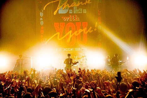 BLUE ENCOUNT「BLUE ENCOUNT TOUR2019『B.E. with YOU』」Zepp Tokyo公演の様子。(撮影:浜野カズシ)
