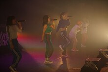 lyrical school（撮影：沼田学）