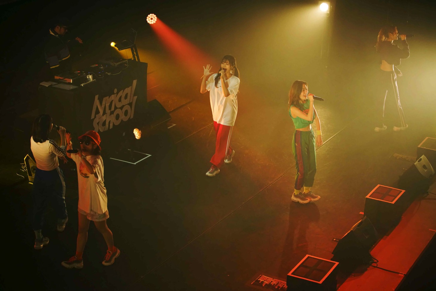 lyrical school（撮影：沼田学）