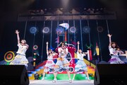 「私立恵比寿中学ようこそ秋冬ホールツアー2019～世界のみなさんおめでとうアイドルって楽しい～」神奈川・パシフィコ横浜 国立大ホール公演の様子。