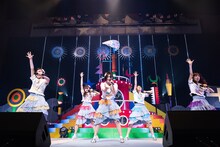 「私立恵比寿中学ようこそ秋冬ホールツアー2019～世界のみなさんおめでとうアイドルって楽しい～」神奈川・パシフィコ横浜 国立大ホール公演の様子。