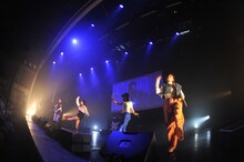 lyrical school（撮影：沼田学）