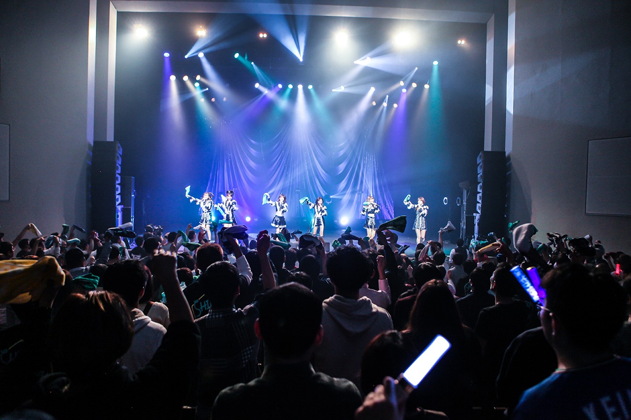 「predia path anniversary tour 2019[SHINKA]presents by LIVE DAM Ai」ファイナル公演の様子。（撮影：菊島明梨）