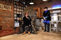 左から数原龍友、☆Taku Takahashi。