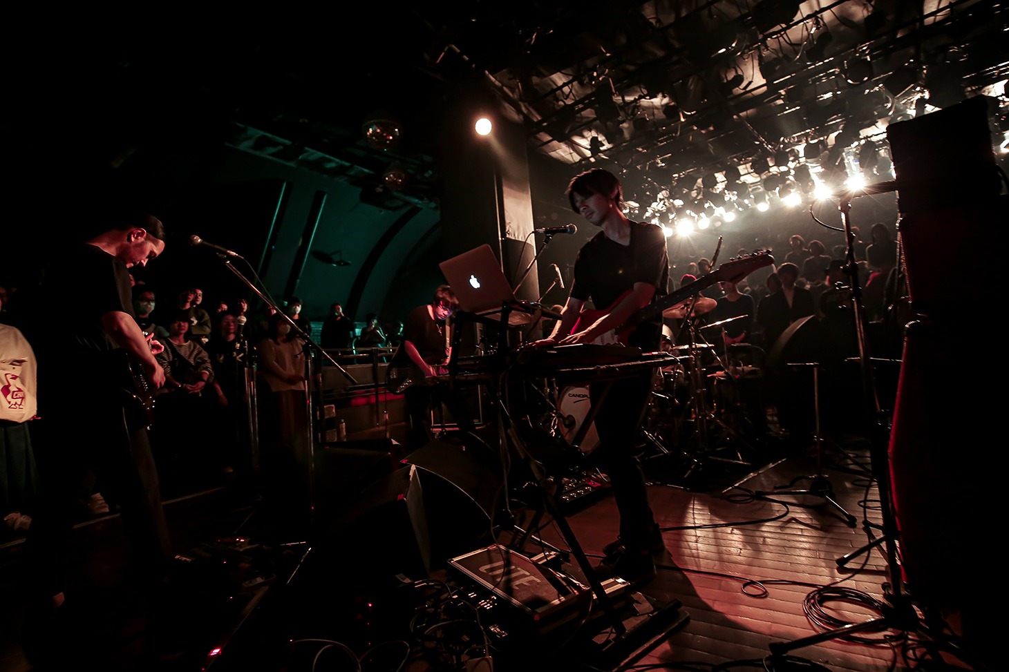 LITE（Photo by SARU［Ayumi Saruya］）