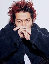 常田大希（King Gnu）（撮影：矢吹健巳（W））