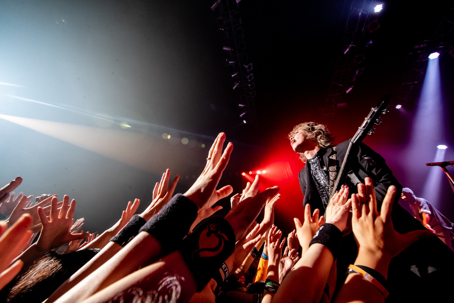 HYDE（Photo by Viola Kam［V'z Twinkle Photography］）