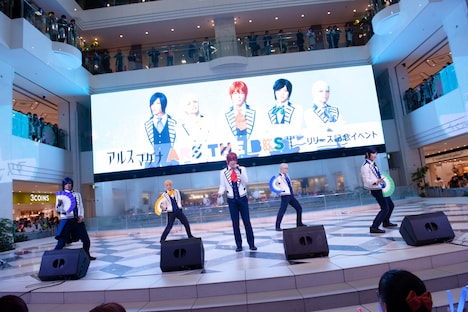 アルスマグナ「ARS THE BEST」リリース記念イベントの様子。(撮影:福田華菜)