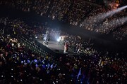 DOBERMAN INFINITY「DOBERMAN INFINITY LIVE TOUR 2019 5IVE ～必ず会おうこの約束の場所で～」大阪・大阪城ホール公演2日目の様子。