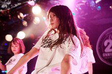 アキラ（BILLIE IDLE）（撮影：宇佐美亮）