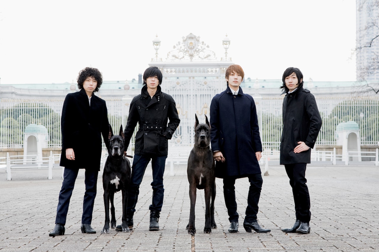 メジャーデビュー時のTHE BAWDIES。