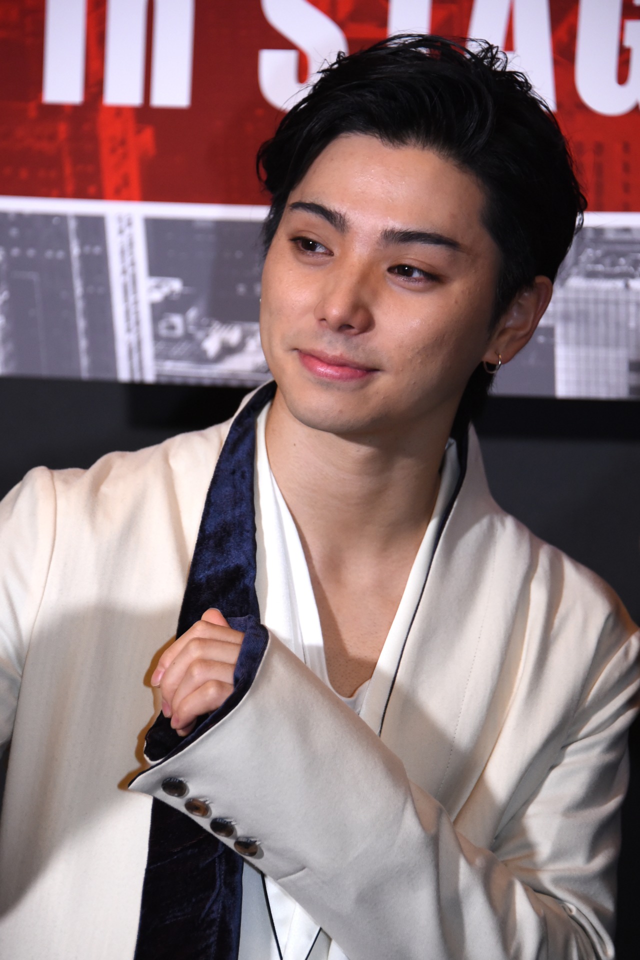 村上虹郎