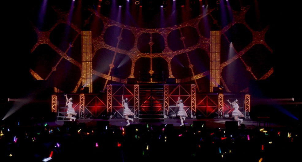 ロッカジャポニカ「ROCK A JAPONICA "FRONTIER" LIVE ～中野サンプラザ 平成最後のアイドルコンサート～」トレイラー映像のワンシーン。