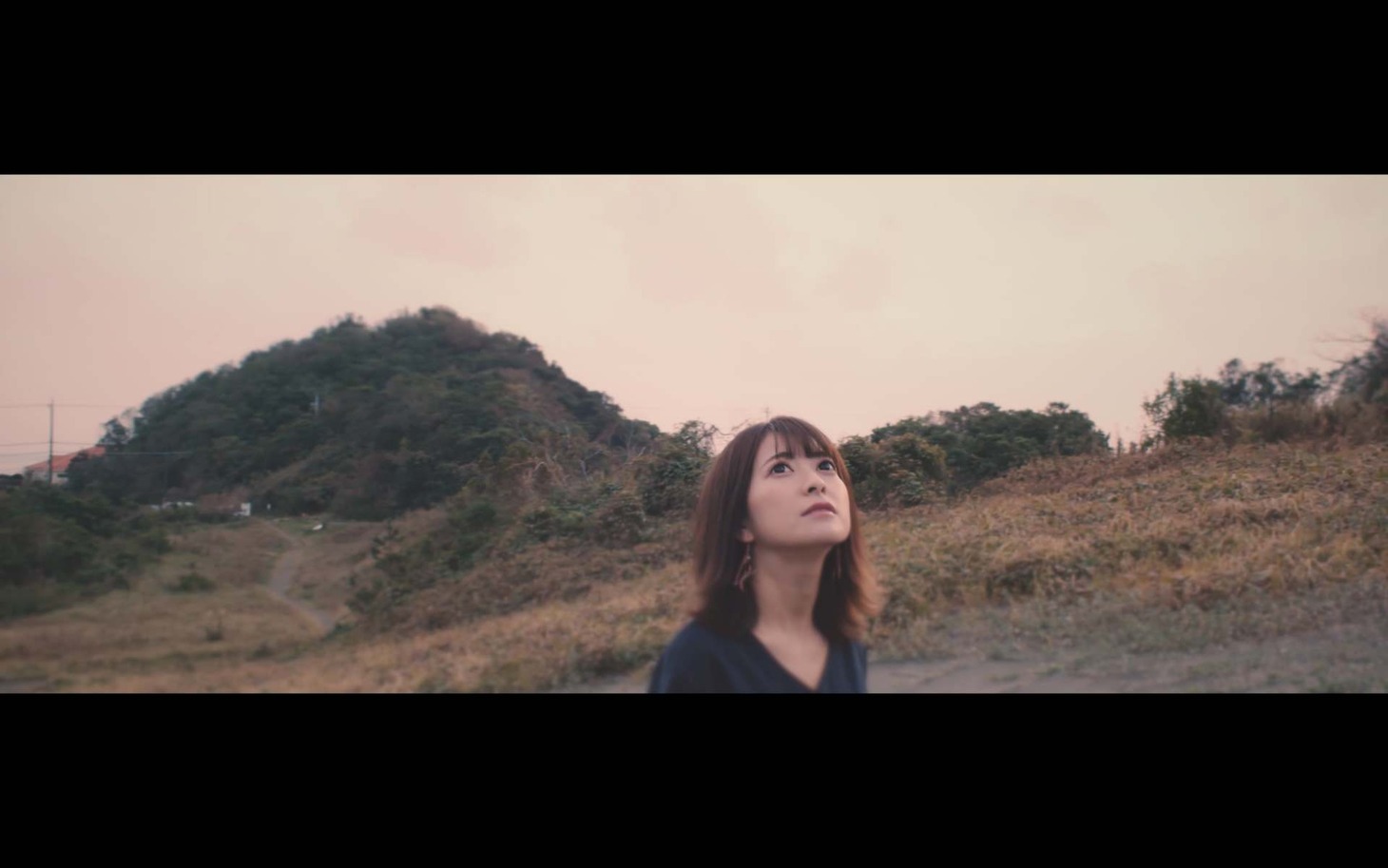 DREAMING MONSTER「太陽」ミュージックビデオのワンシーン。