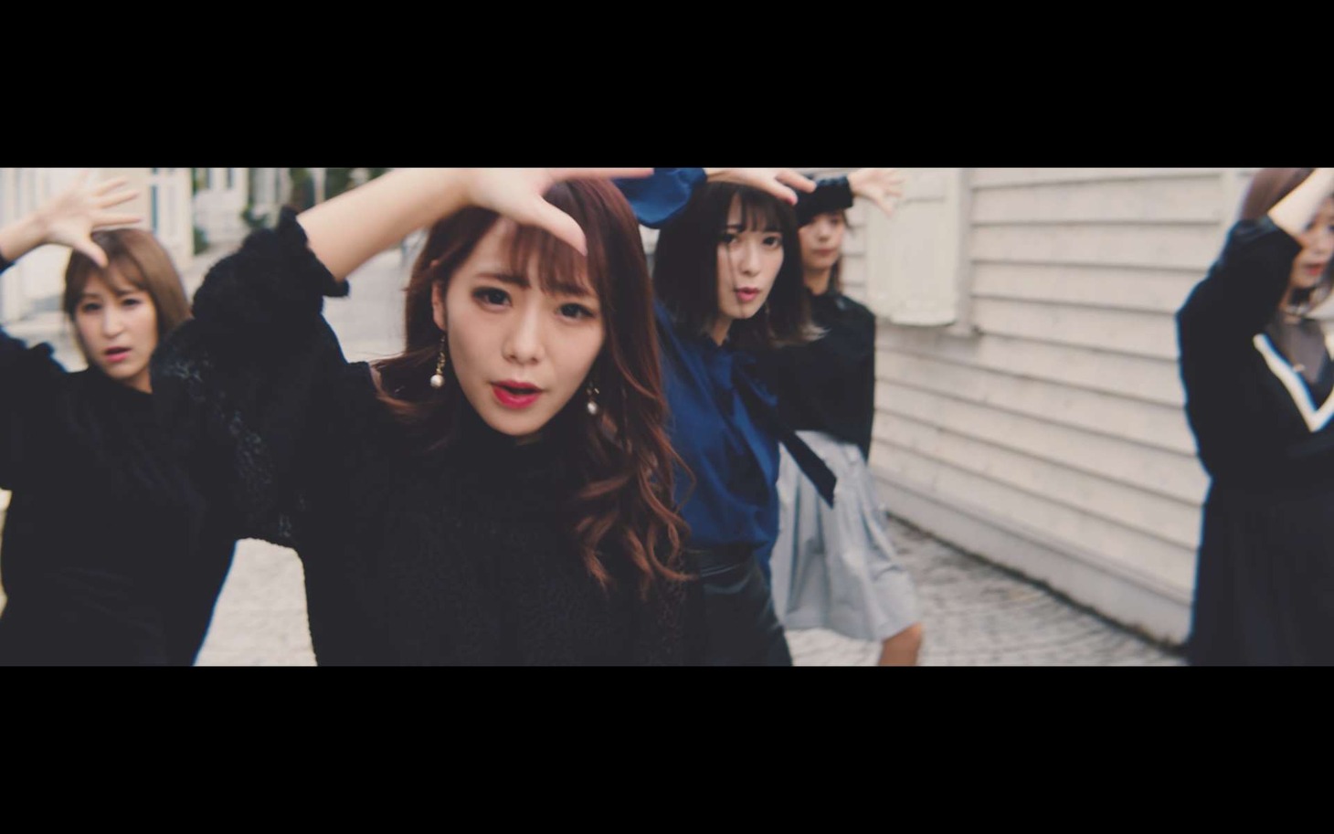 DREAMING MONSTER「太陽」ミュージックビデオのワンシーン。