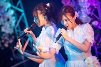 「WHY@DOLLラストライブツアー ～We are always here for you～」最終公演でのWHY@DOLL。